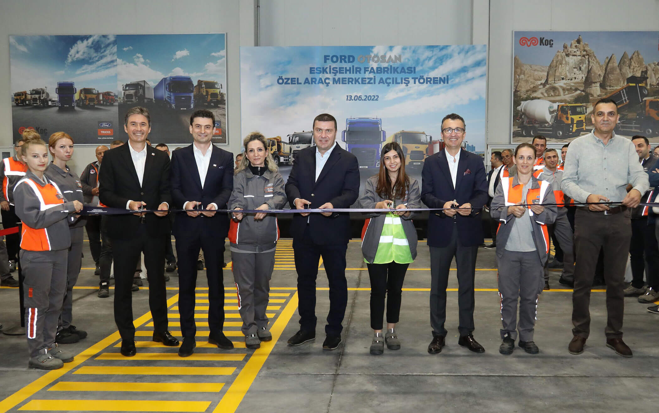 Ford Trucks’ın Özel Araç Merkezi açıldı